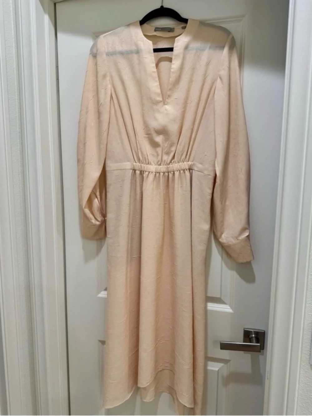Vince Poet Midi Dress in Sandalwood White Size M